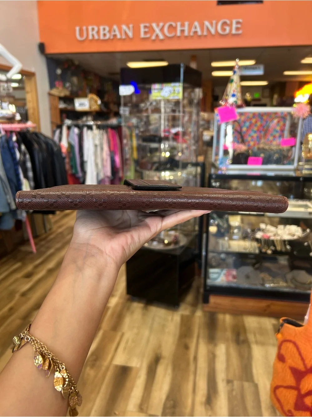 Gucci vintage ipad